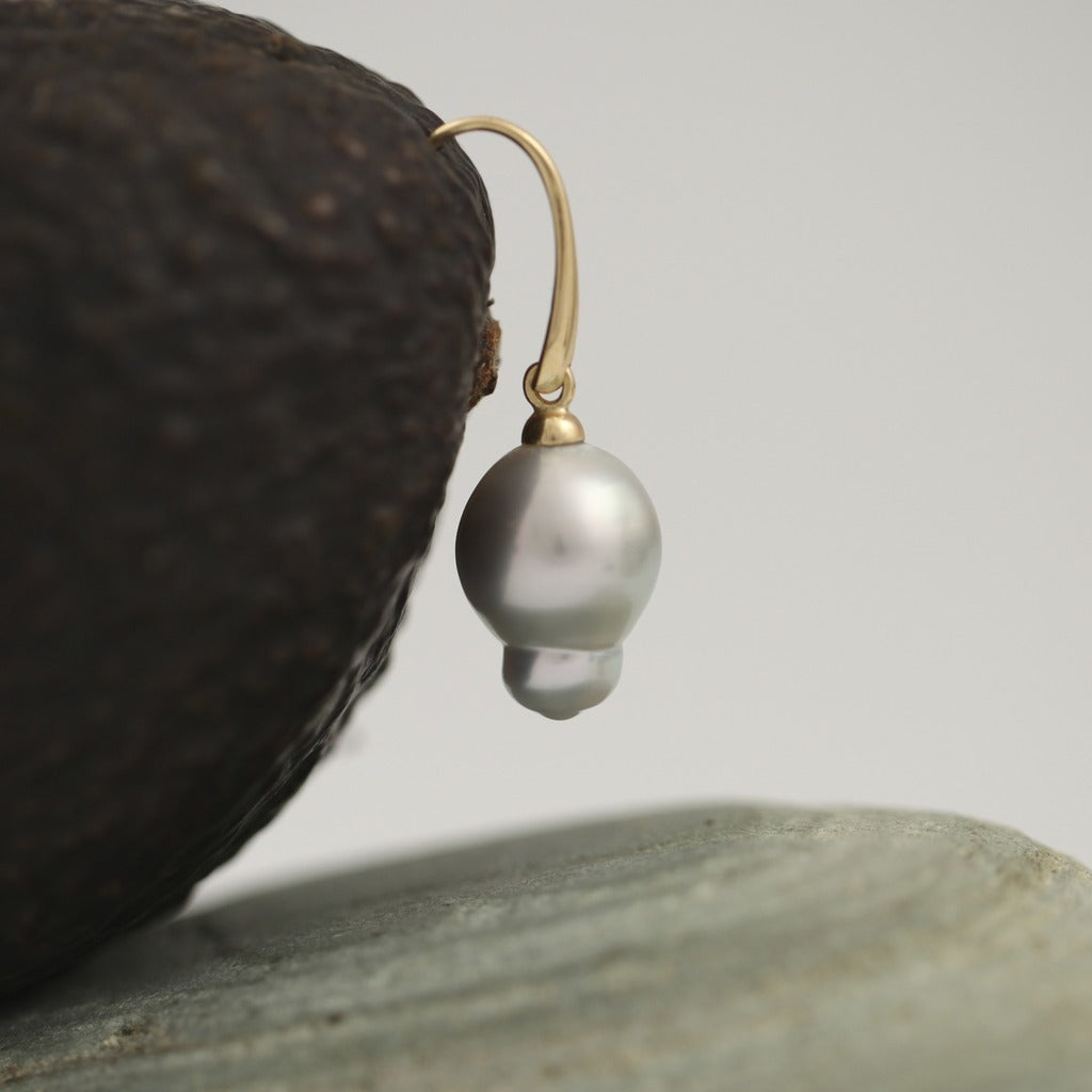Bagheera Tahitian pearls earring